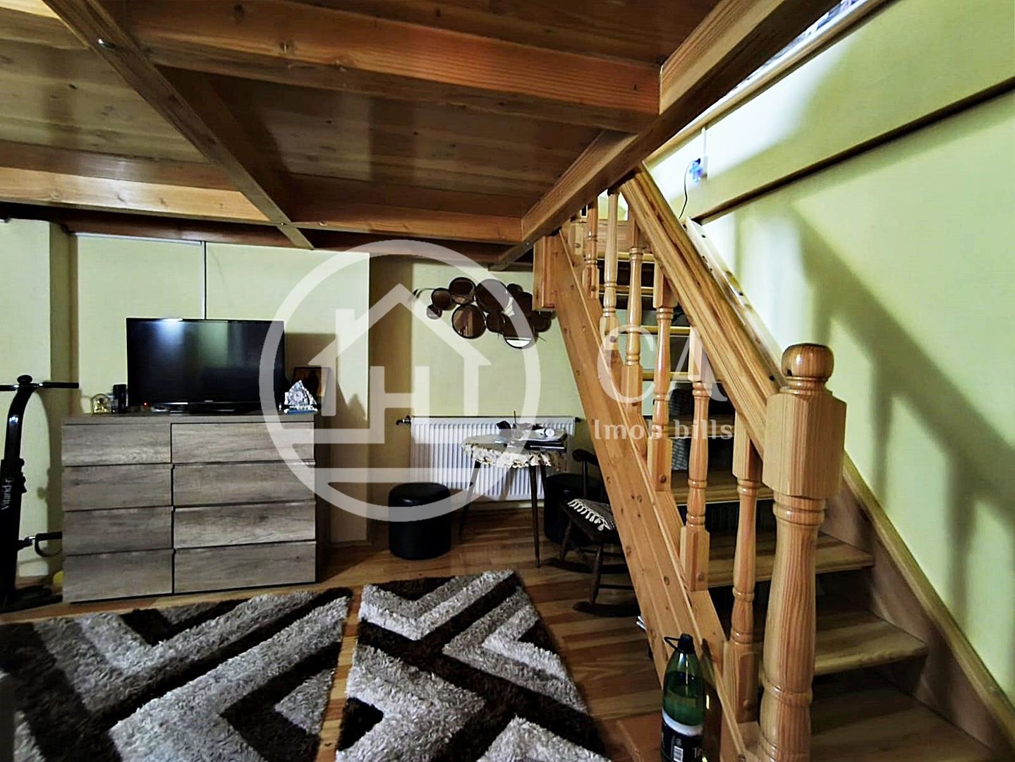 Proprietate mixta de vanzare apartament si spatiu comercial, Oradea - Poză 6