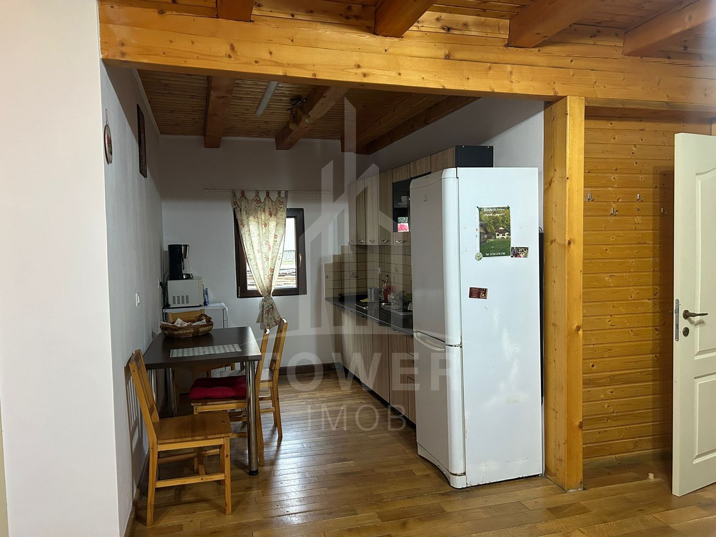 Casă de vacanță în Râu Sadului - Poză 4