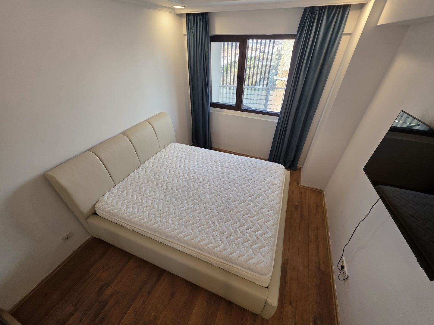 2 camere de inchiriat renovat Padurea Baneasa British School - Poză 6