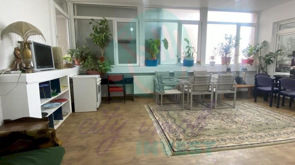 Casa renovata adiacent Dacia si Stefan cel Mare - Poză 8