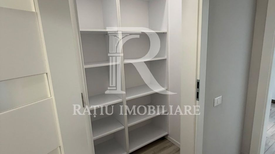 Apartament 2 camere | Etaj Intermediar | Parcare |  ARED  | Oradea | - Poză 9