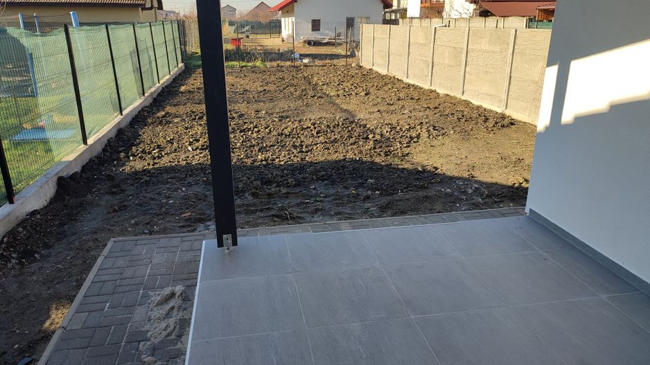 Sacalaz, 1/2 Duplex pe Etaj, 4 Camere,2 Bai,Terasa Acoperita - Poză 17