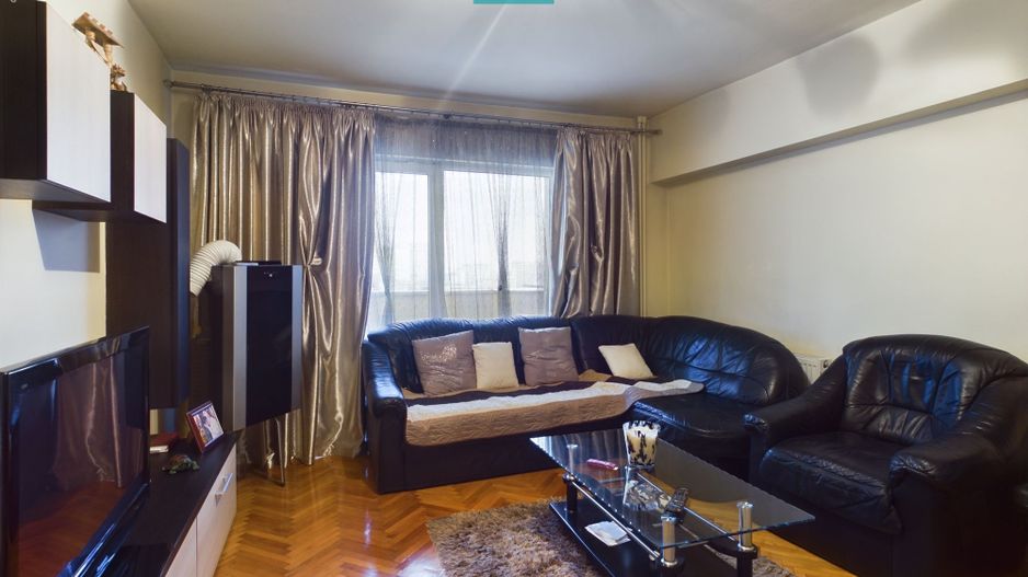 Apartament panoramic cu 4 camere zona 300 - Poză 3