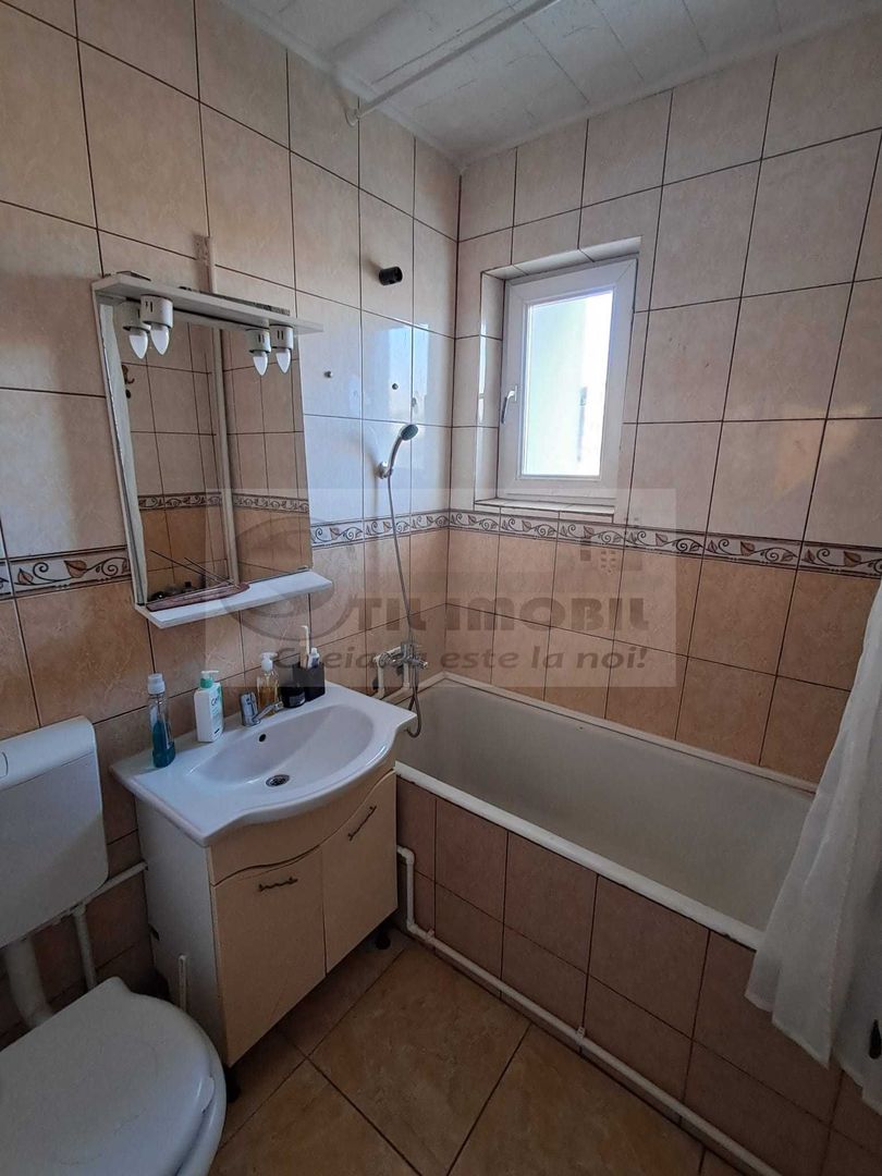 Apartament 3 camere  Podu Ros- 350 EURO - Poză 6