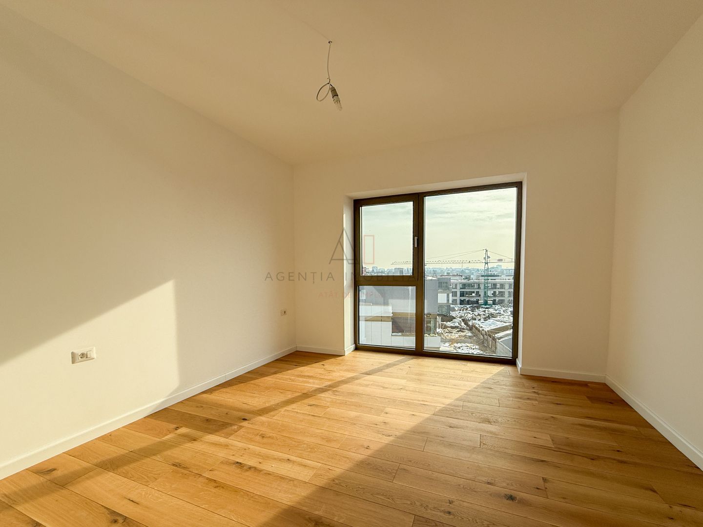 3 Camere 92 MP Finalizat | Baneasa | Green Lake - Poză 1