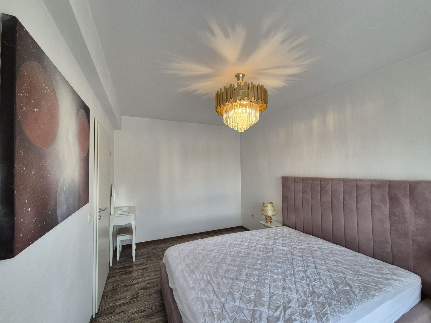 Exclusivitate - Apartament secțiune mare, cu  loc parcare - Poză 14