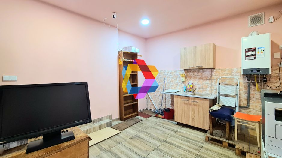 Spatiu comercial de închiriat Brasov - 40 mp # plus-imo.ro - Poză 4