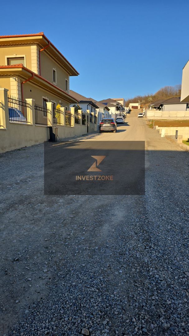 InvestZone vinde teren intravilan 20.000mp strada Prunilor -Oradea - Poză 1