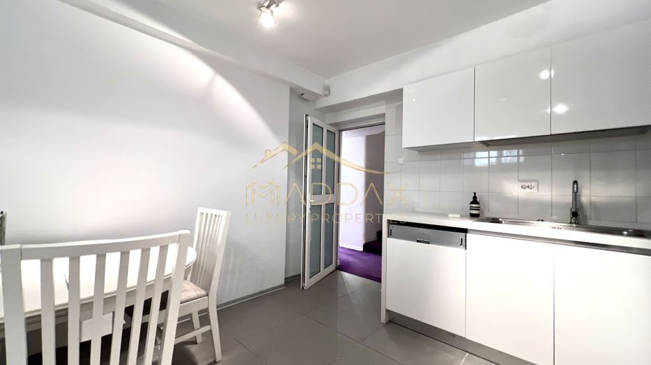 Apartament in Vila | Dorbanti - Capitale | De Vanzare | 1946 - Poză 26