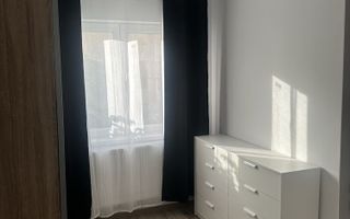 Apartament 3 camere semidecomandat etaj 2 strada Semaforului - Poză 6