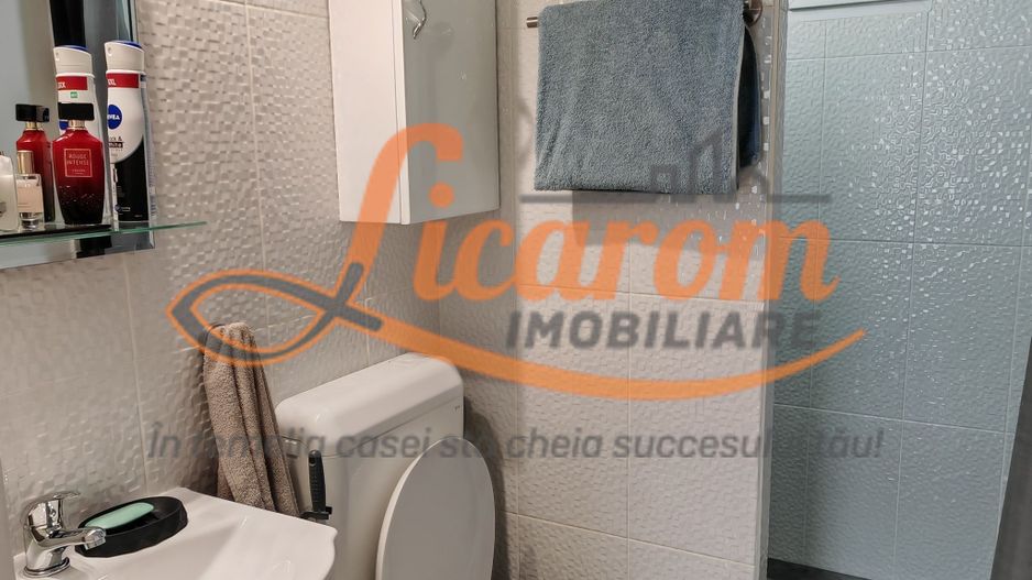 SANPETRU .Casa pretabila 2 familii ( Parinti + copil),singur in curte. - Poză 10