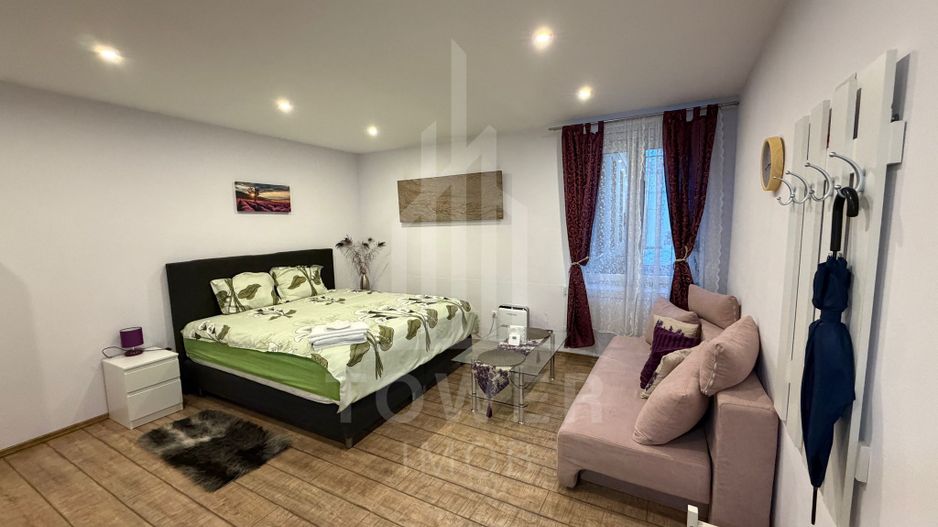 Garsoniera pentru Regim Hotelier | 30 mp |  | Piața mare | - Poză 1