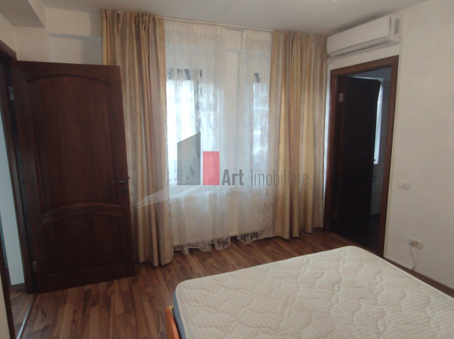 VIla Occidentului - birou sau locuinta - Poză 8