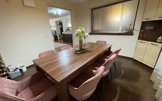 Casa moderna, frumos amenajata in zona Bogdanestilor - Poză 5