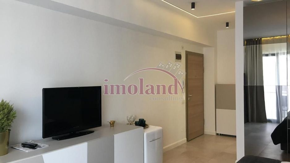 DE SILVA - LOFT - o camera de lux cu vedere la LAC - Poză 7