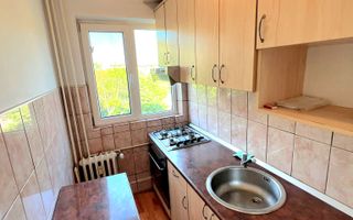 Inchiriez apartament cu 3 camere zona Olimpia , 380 euro/luna. - Poză 17