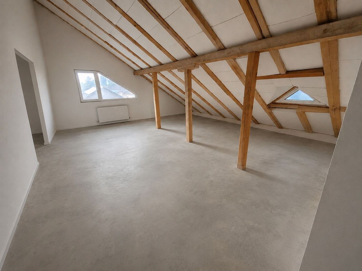 Casă spațioasă în Cristian, Brașov | 223 mp utili | teren 1.000 mp - Poză 15