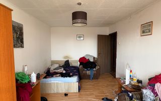 Apartament cu 3 camere - Centrală proprie - Metrou Apărătorii Patriei - Poză 3