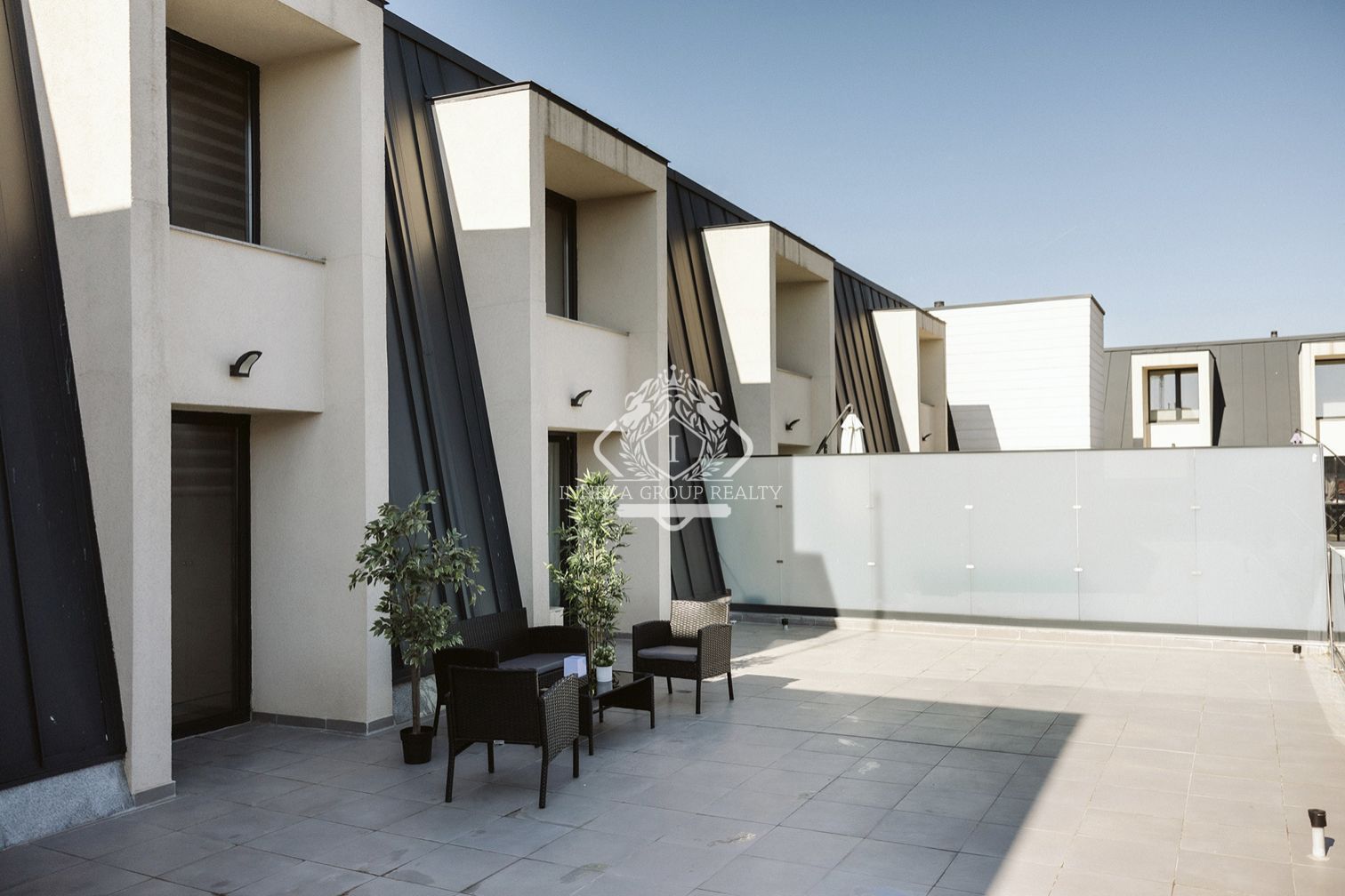 13 Septembrie-Marriott | 2 cam | 87mp + 107mp terasa | Mansarda | 266.000 euro - Poză 21