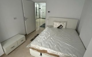 Inchiriem studio in Micro 17 , etaj 2 bloc ROKA, parcare privata, - Poză 18