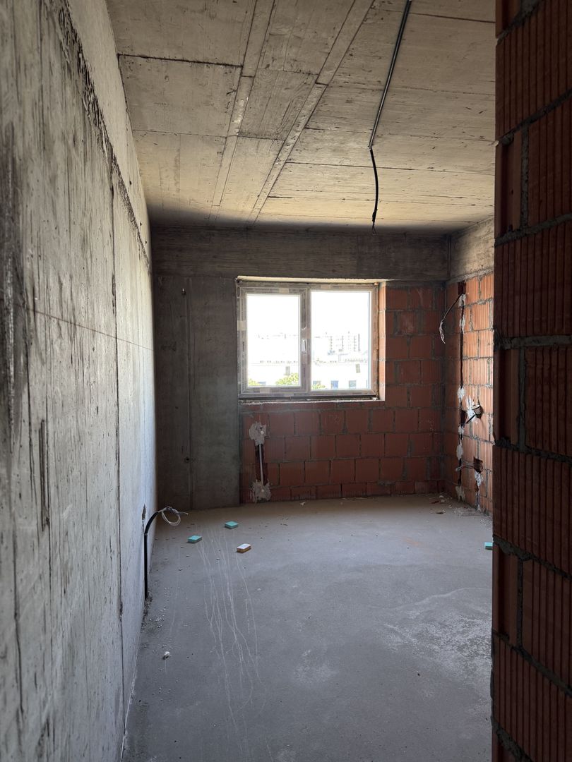 AP 2 CAM.  / ESTE SITUAT LANGA GALERIILE COMERCIALE AUCHAN! - Poză 13