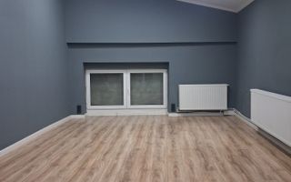 Spațiu comercial complet echipat - Poză 2