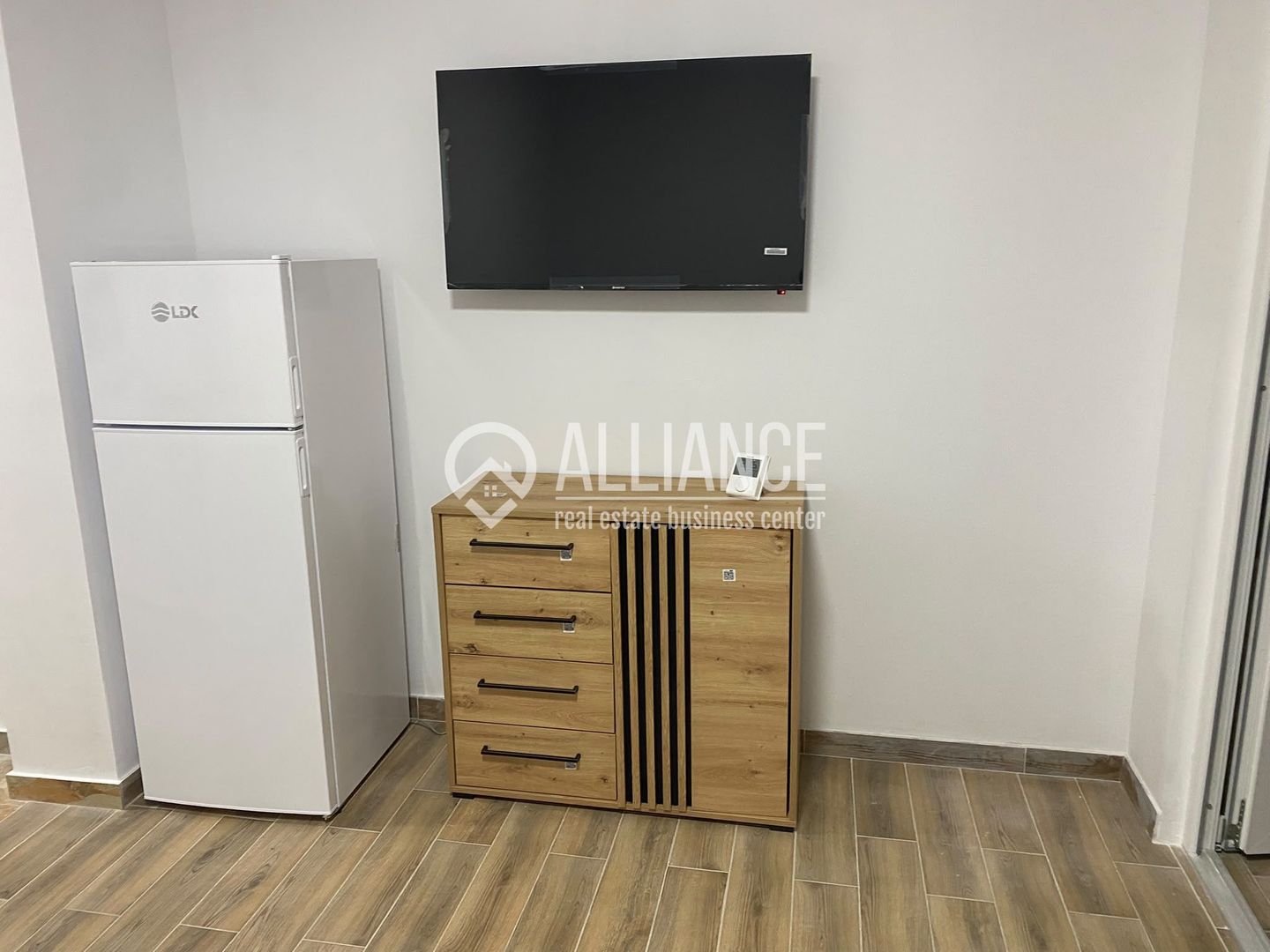 De inchiriat garsoniera, parter zona Kamsas ( cod 12 ) - Poză 4