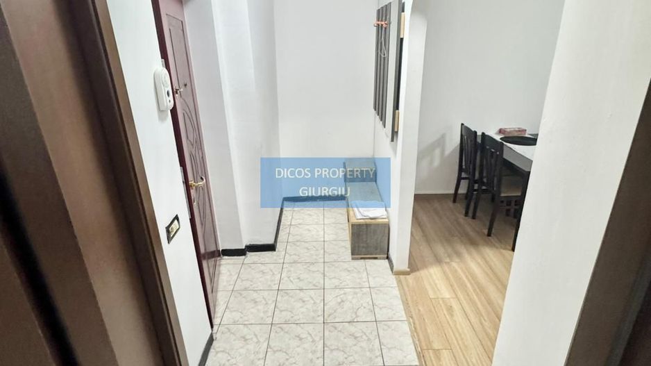 Apartament 3 camere, central - Poză 4