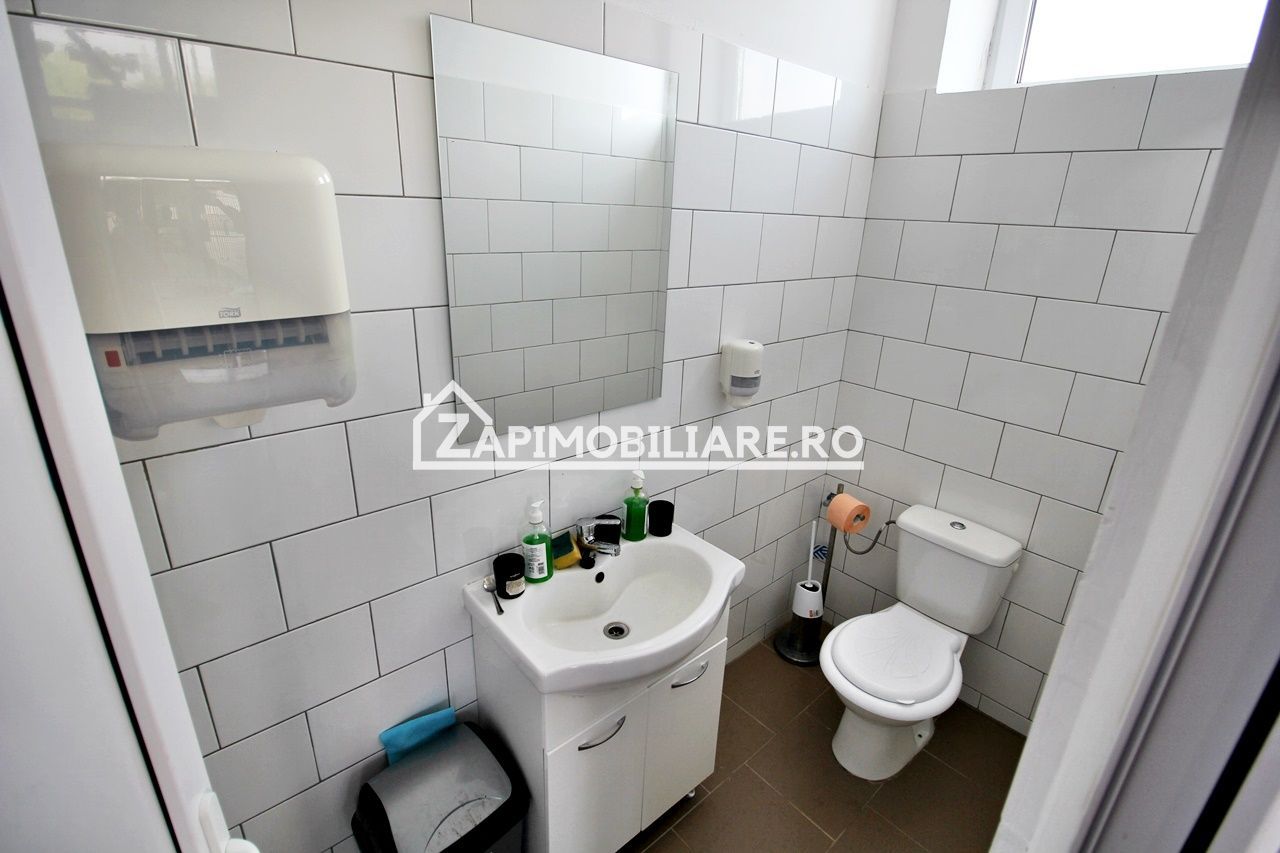 2 Hale noi cu suprafete de 590 si 578mp,teren 4200mp.stradal - Poză 11