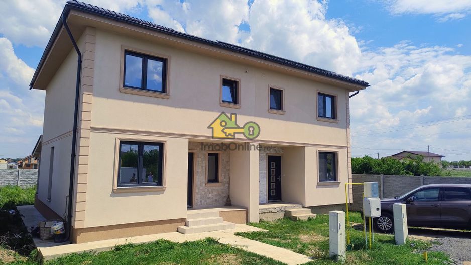 Duplex nou – 142 mp utili, 300 mp teren, Șag - Poză 1