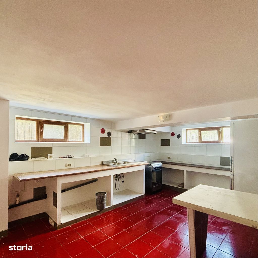 Vilă de închiriat D+P+1+M, Ovidiu cartier rezidențial Ovidiu Sud - Poză 9