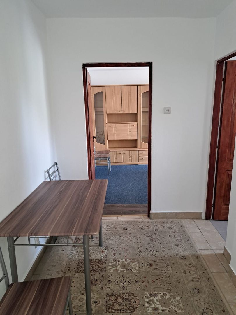 Buziasului | 1 Camera | Etaj 1 | Bucatarie inchisa | Disponibil imediat - Poză 1