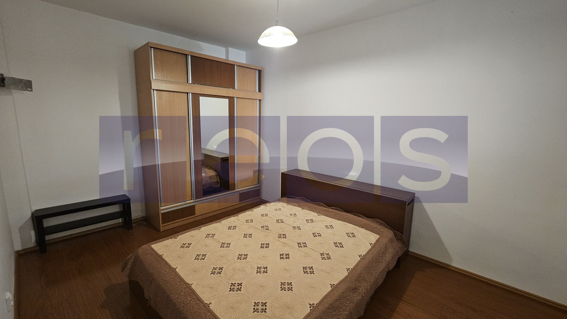 DE VANZARE AP 3 CAMERE 63MP PRELUNGIREA GHENCEA | DECOMANDAT | PARCARE - Poză 3