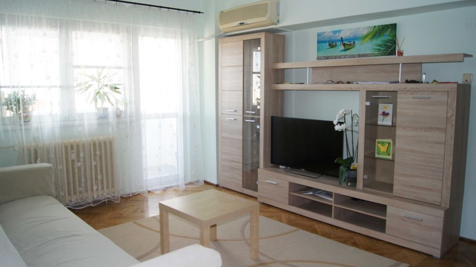Apartament Mihalache/Aviatorilor - Poză 1