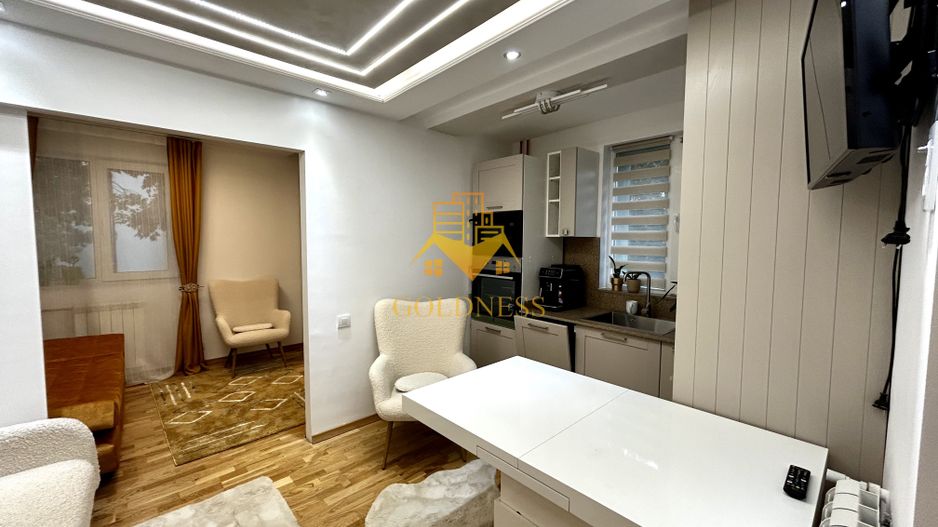 1 camera open space, Modern, Parcare, Hotel Royal, AC Gheorgheni - Poză 6