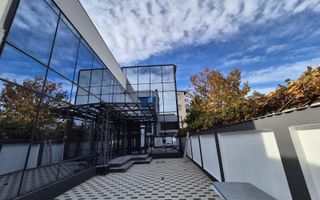 Oportunitate investitie - Vila renovata cu chiras in zona Bucurestii Noi - Poză 1