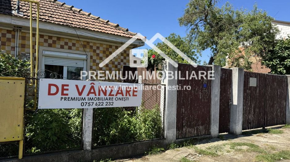 Casa De Vanzare in Onesti - Comision Zero - Poză 1