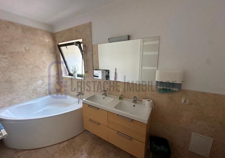 Urgent! Apartament 3 camere, 80 mp. util, an 2012, metrou P-ța Victoriei - Poză 7