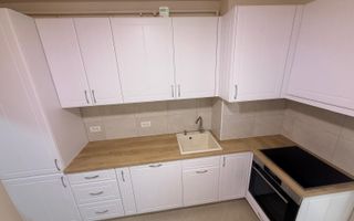 Recent renovat| partial mobilat| 2 camere| garaj, et.2| lift| balcon 12 mp. - Poză 6