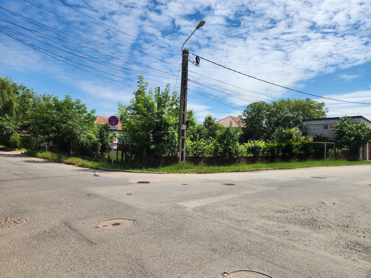 Teren cu pozitionare excelenta, 2 fronturi-Braytim - Poză 1