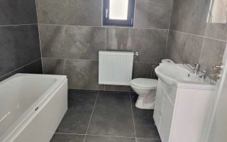 🏠 Casa individuala, 4 Camere, bucatarie separata, 450mp Teren / 📍Valea Lupului - Poză 4