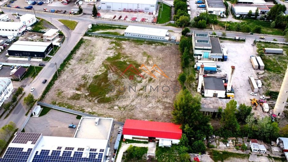 Teren intravilan 9600 m2, central, zona comerciala, Campina, Prahova - Poză 3