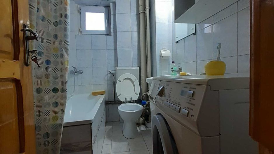 Apartament 2 camere-Dec.- etaj 3-360euro-Nicolina - Poză 5