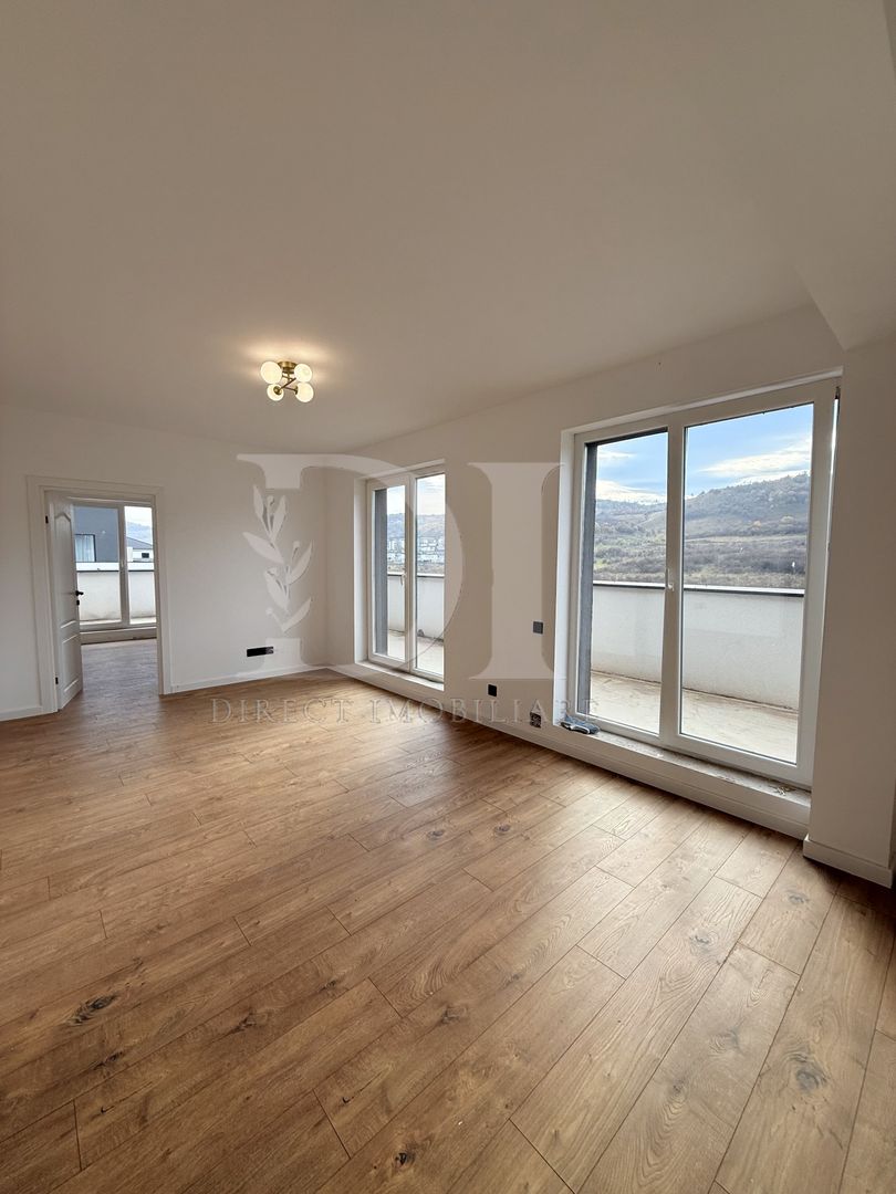 Apartament de vanzare/ Zona Terra / Floresti - Poză 2