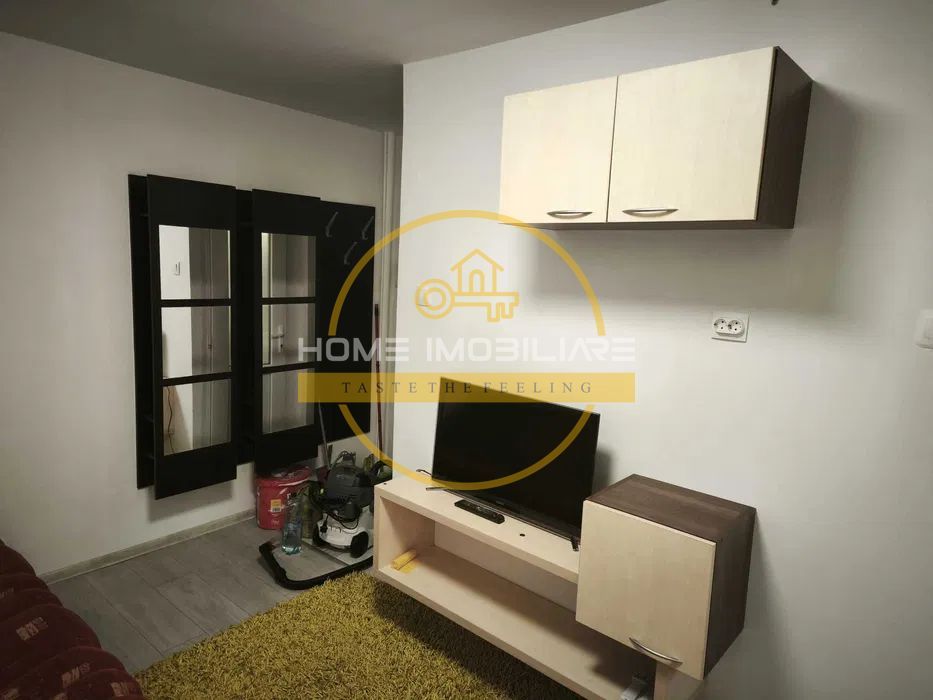 Apartament cu 2 camere/ 30mp/ zona Podu Ros - Poză 1