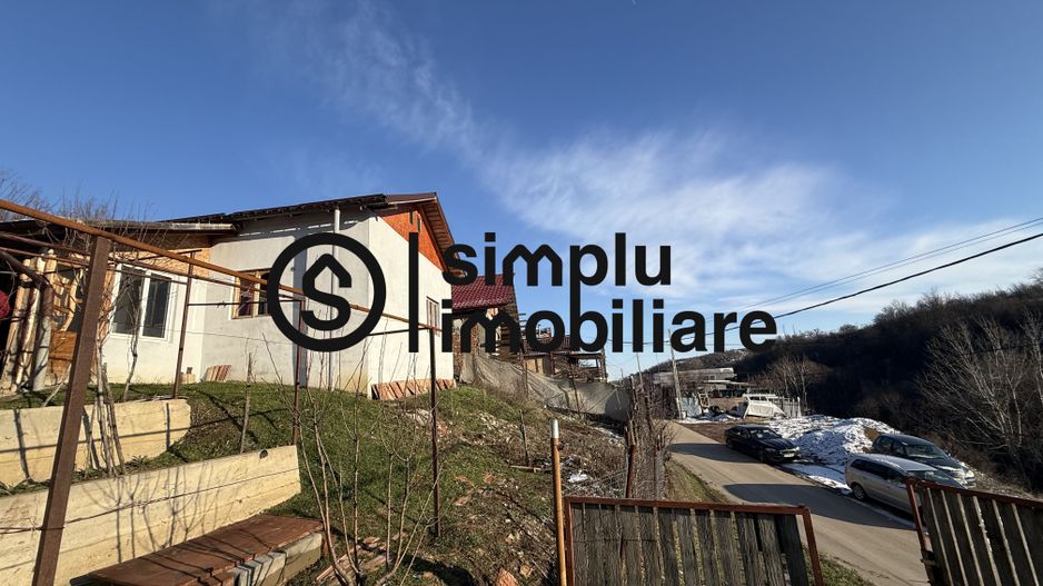 Casa parter Bucovat - Poză 1