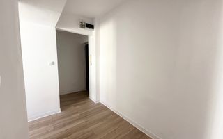 Apartament  cu 3 camere | Spitalul Judetean - Poză 8