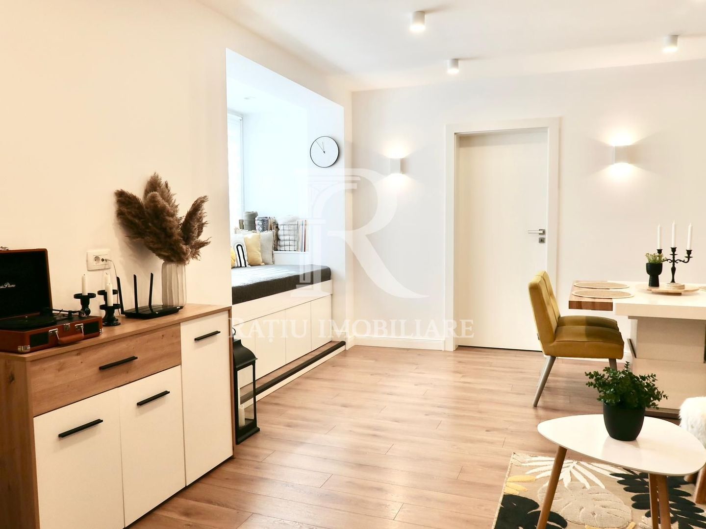 Apartament cu 3 camere | Vedere panoramică deosebită | Oradea - Poză 5