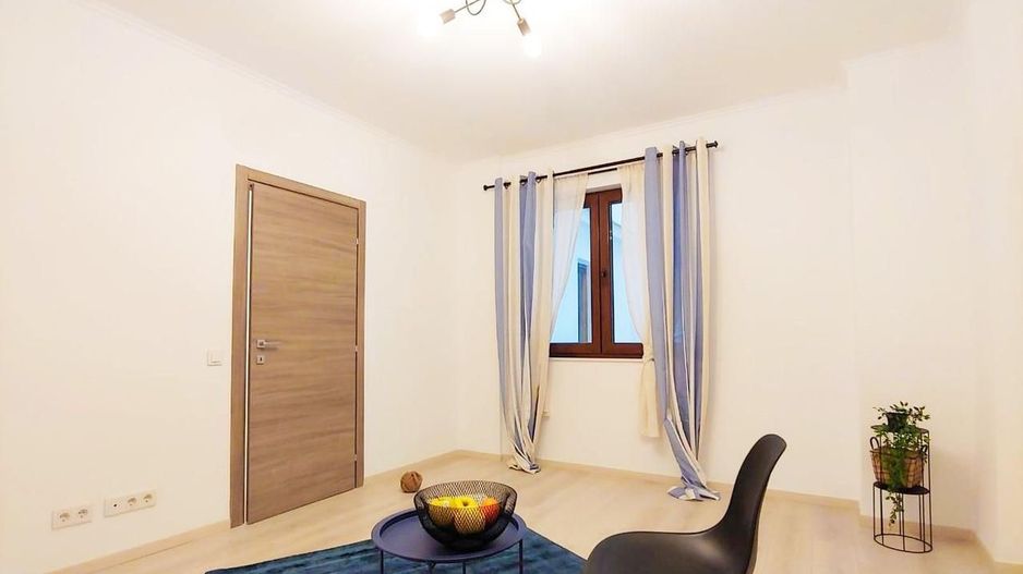 AP. 3 CAMERE SOHO UNIRII, LOC PARCARE, INCALZIRE PARDOSEALA, BLOC NOU - Poză 3