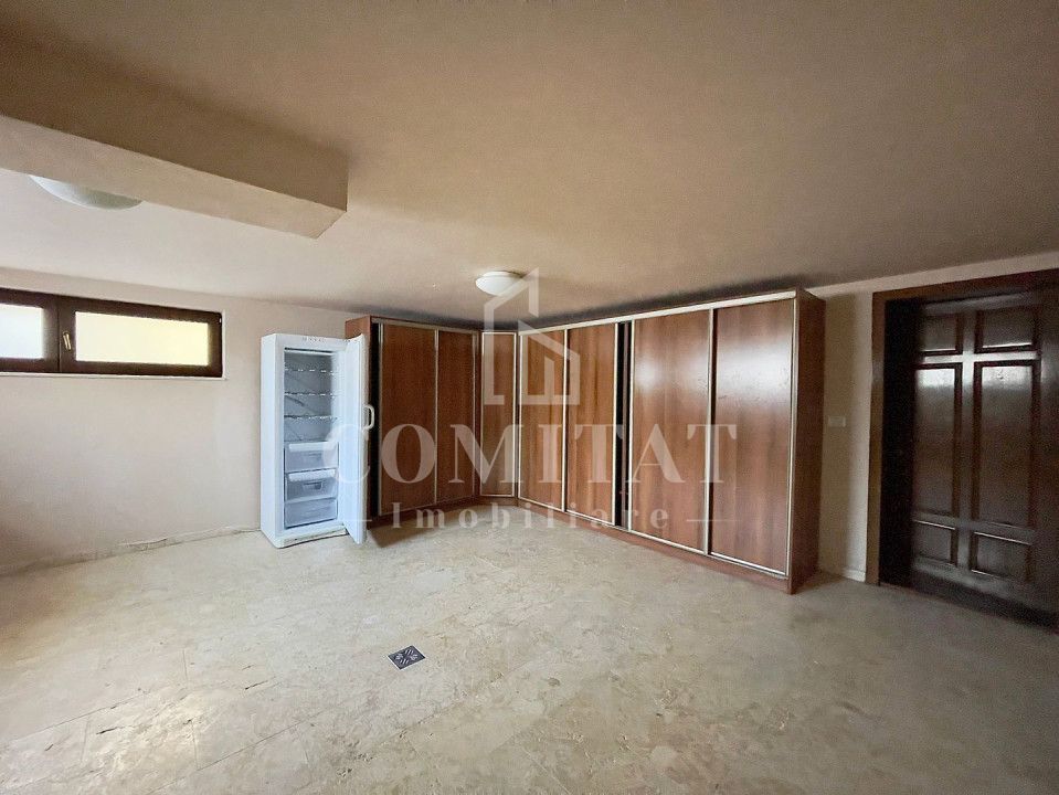 Vilă cu 6 camere de închiriat în cartierul Faget - Poză 23